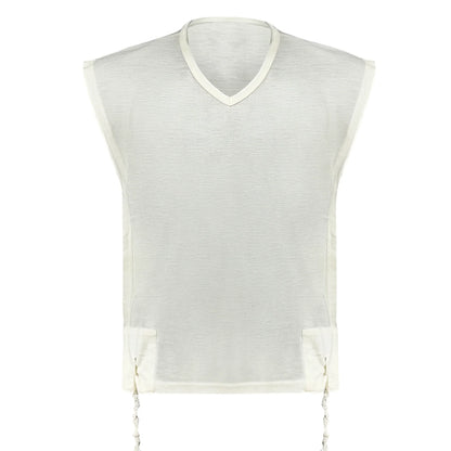 White wool Tzitzit T-shirt . Made from 100% lamb’s wool, the garment features a wide halachic V-neck opening, reinforced collar, and kosher tzitzit strings hanging from all four corners. Subtle textured fabric, designed for daily religious wear.