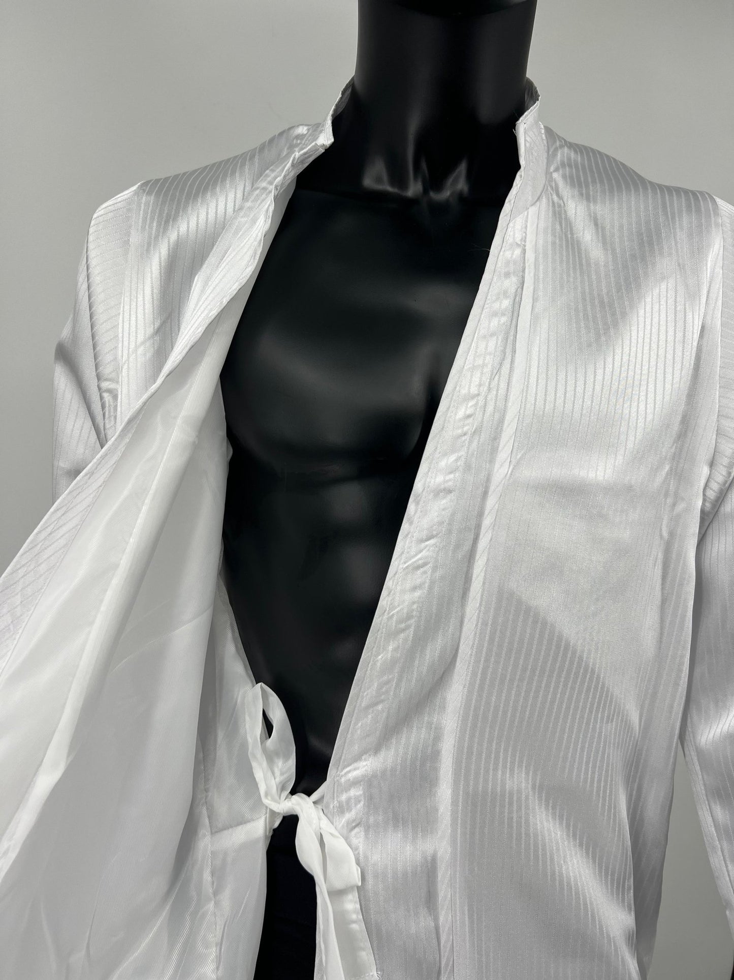 Jerusalem Kittel – Limited Edition - VeAhavta Judaica