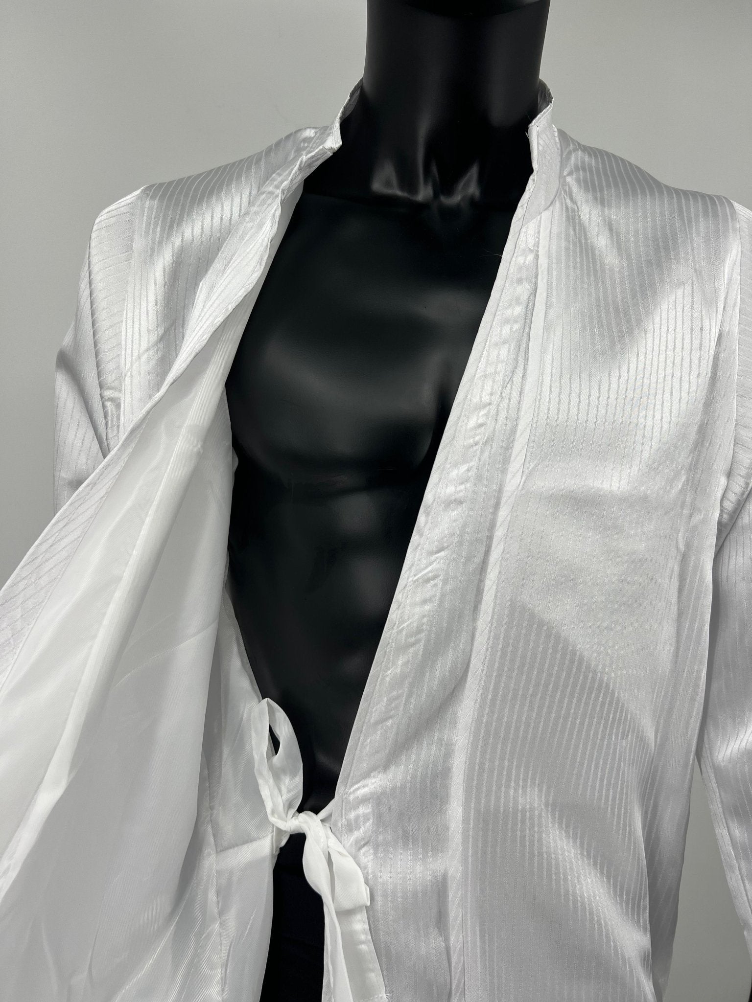 Jerusalem Kittel – Limited Edition - VeAhavta Judaica